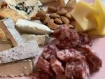 Колбаса сыровяленая Егорьевская "Пармиджано" фото