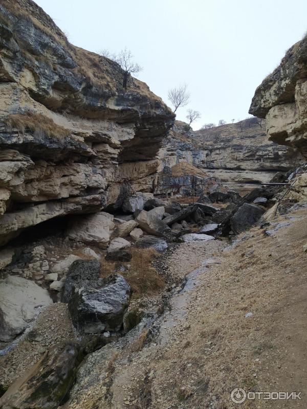 Салтинский подземный водопад (Россия, Дагестан) фото