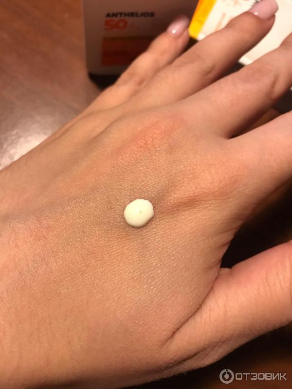 Солнцезащитное средство для лица La Roche Posay Anthelios Shaka Fluide spf 50+ фото