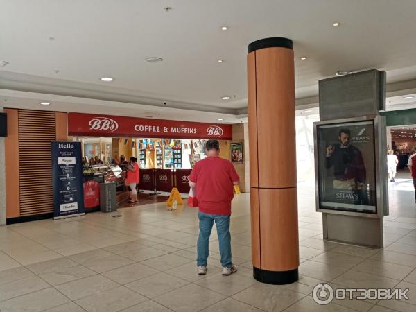 Торговый центр Laurence Shopping Centre (Ирландия, Дроэда) фото