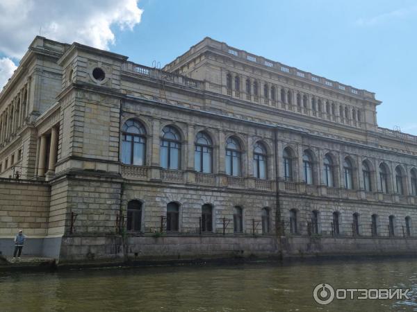 Водная экскурсия по реке Преголь (Россия, Калининград) фото