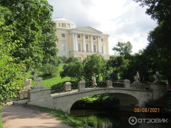 Павильон Холодная ванна в Павловском парке (Россия, Санкт-Петербург) фото