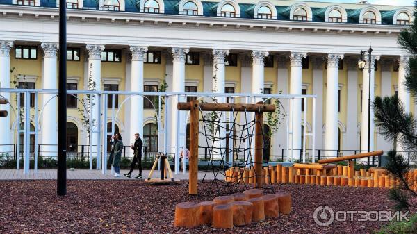 Еловый сквер на территории Нижегородского кремля (Россия, Нижний Новгород)