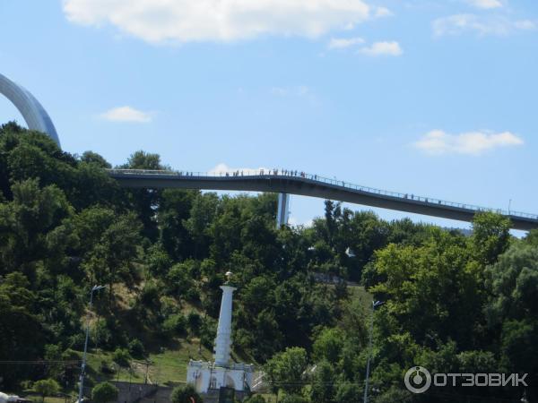 Водная прогулка по Днепру (Украина, Киев) фото