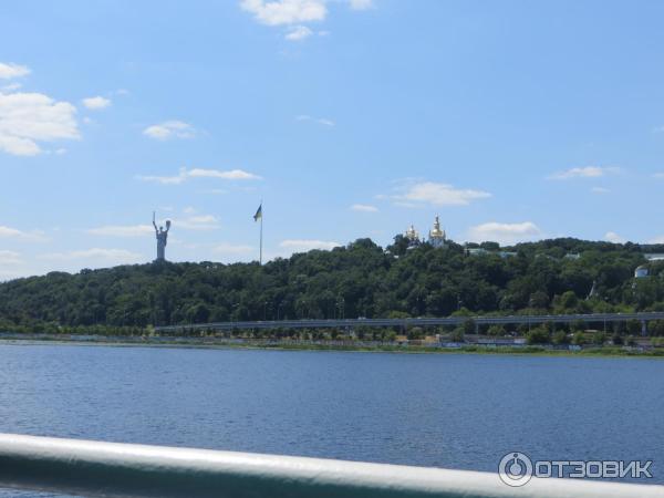 Водная прогулка по Днепру (Украина, Киев) фото