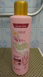 Гель для стирки Woolite premium Delicate фото