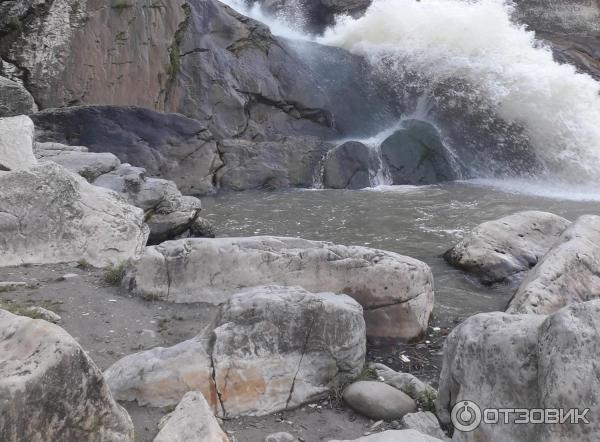 Хучнинский водопад (Россия, Дагестан) фото