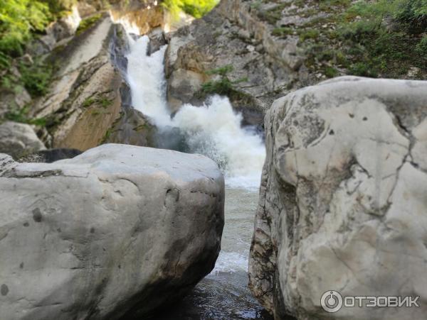 Хучнинский водопад (Россия, Дагестан) фото