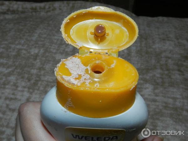 Средство для купания младенцев Weleda Calendula Bad