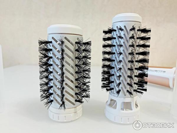 Фен-щетка Rowenta Brush Activ Compact CF9520F0 фото