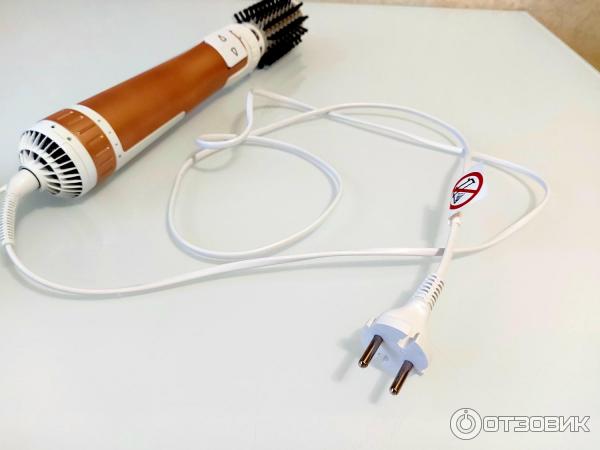 Фен-щетка Rowenta Brush Activ Compact CF9520F0 фото