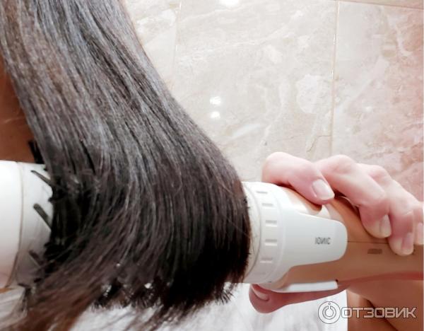 Фен-щетка Rowenta Brush Activ Compact CF9520F0 фото