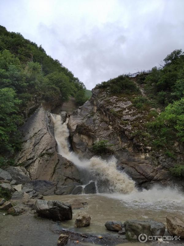 Хучнинский водопад (Россия, Дагестан) фото