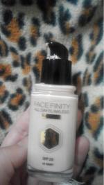 Тональный крем Max Factor Facefinity 3 in 1 фото