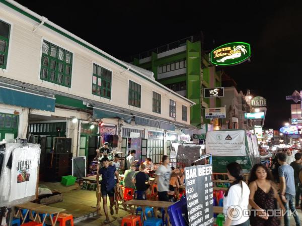 Улица Каосан Роад (Khaosan Road) (Тайланд, Бангкок) фото