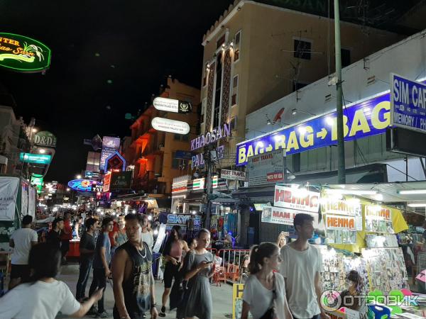 Улица Каосан Роад (Khaosan Road) (Тайланд, Бангкок) фото