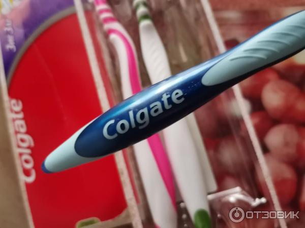 Зубная щетка Colgate ЗигЗаг фото