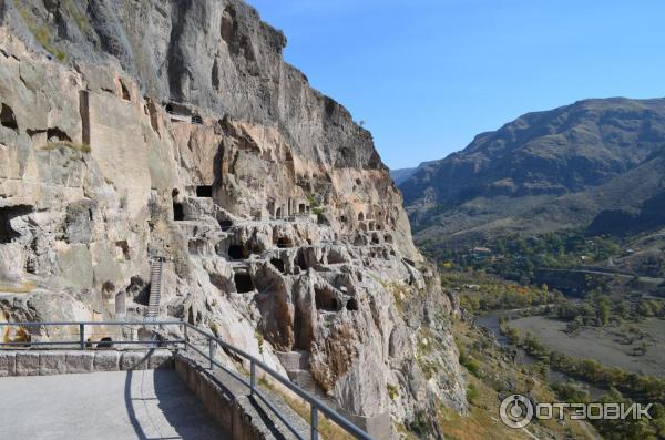 Пещерный город Вардзиа (Грузия) фото