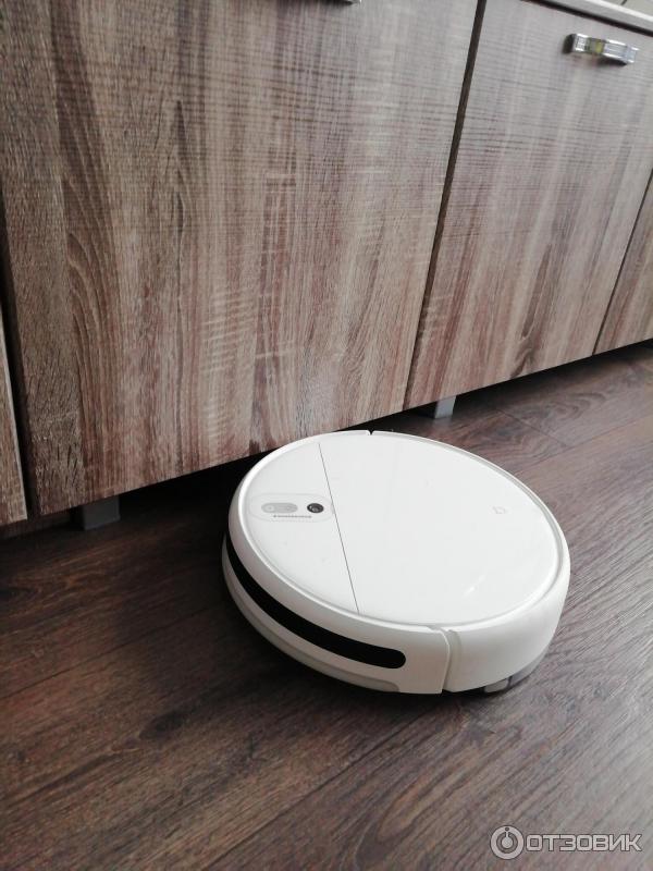 Робот-пылесос Xiaomi Mijia Sweeping Vacuum Cleaner 1C фото