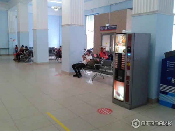 Вокзал рязань 1 внутри. Железнодорожный вокзал рязань-2 площадь димитрова, 1 фото. Вокзал рязань 2. Справочная рязань 2. Справочная рязань 2.