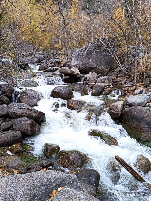 Чульчинский водопад Учар (Россия, Алтай) фото