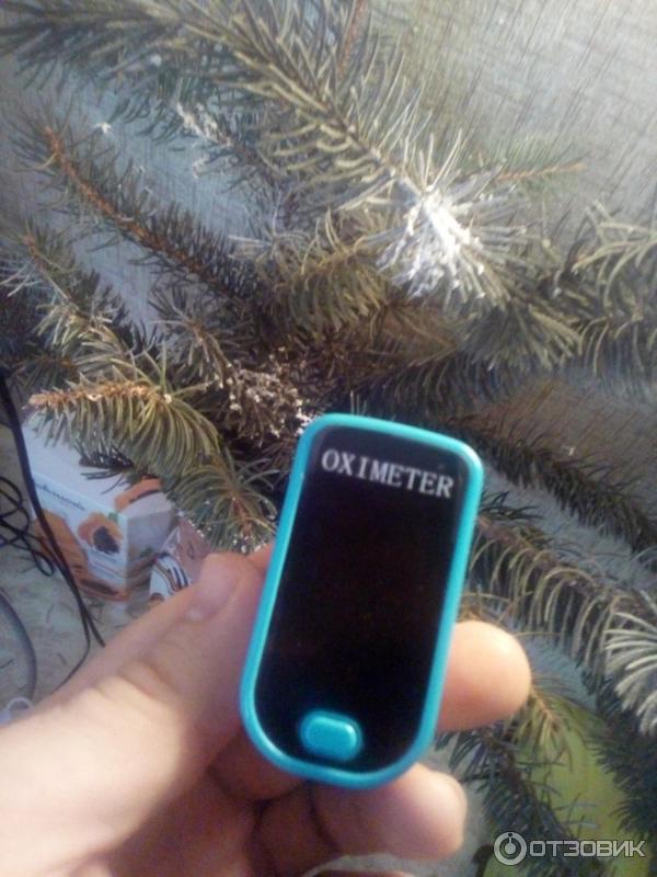 Пульсометр на палец Fingertip Pulse Oximeter фото