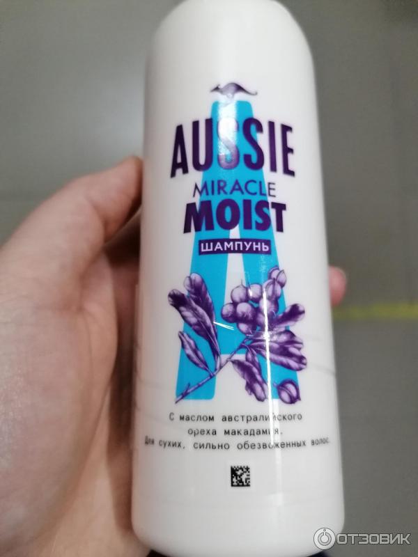 Шампунь Aussie Miracle Moist для сухих и поврежденных волос фото