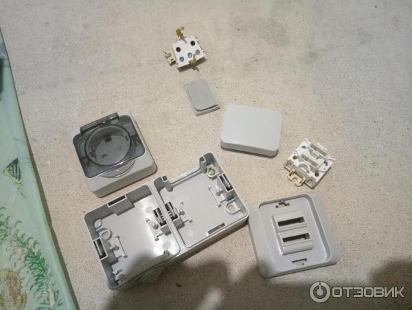 Отзыв о Розетка Schneider Electric "Этюд" с заземлением IP44 Легкое решение вопр