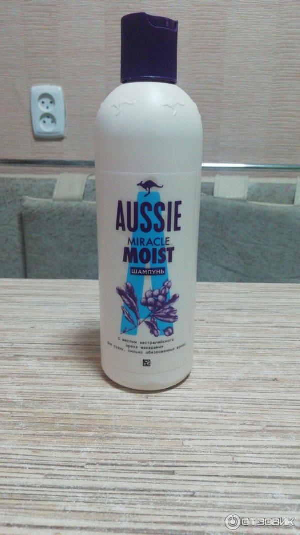 Шампунь Aussie Miracle Moist для сухих и поврежденных волос фото