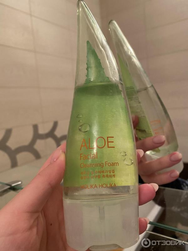 Пенка для умывания Holika Holika Aloe