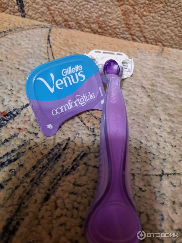 Бритвенный станок Gillette Venus фото