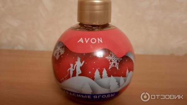 Пена для ванн и гель для душа AVON Красные ягоды фото