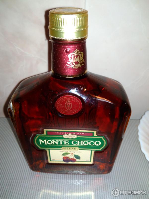 Monte choco irish. Коньячный напиток Монте Чоко. Монте шоко коньяк вишня. Монте Чоко коньяк вишня. Монте шоко шоколад вишня.