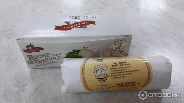 Мягкий сливочный сыр из козьего молока Dairyhorn Buche de Chevre фото