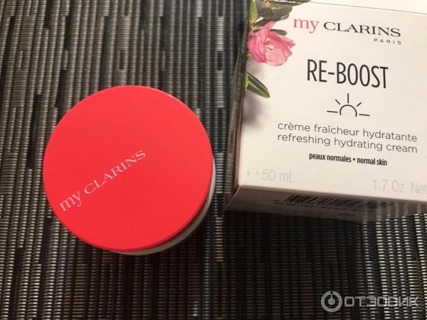 Набор средств ухода для молодой кожи Clarins My Clarins Re-boost фото