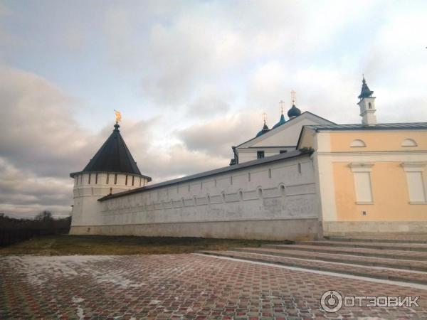 Мужской Высоцкий монастырь (Россия, Серпухов) фото