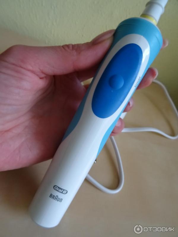 электрическая зубная щетка OralB Braun