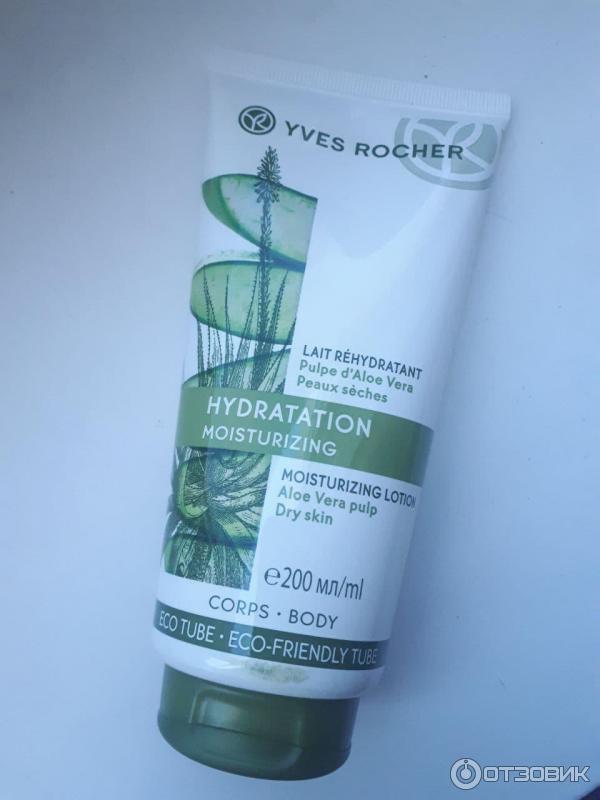 Увлажняющее молочко для тела Yves Rocher Hydratation Moisturizing фото