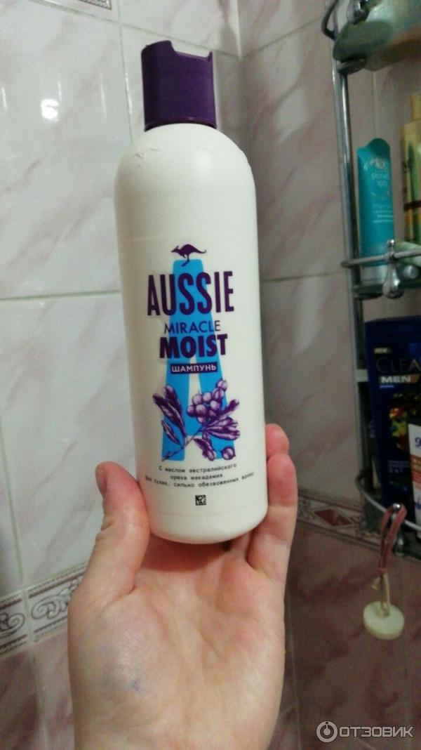 Шампунь Aussie Miracle Moist для сухих и поврежденных волос фото