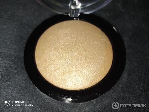 Запеченный хайлайтер Eveline GLOW AND GO! Strobe Highlighter фото