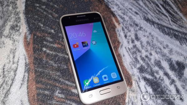 Смартфон Samsung galaxy j1 mini