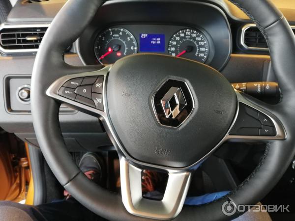 Автомобиль Renault Duster II (2021) фото