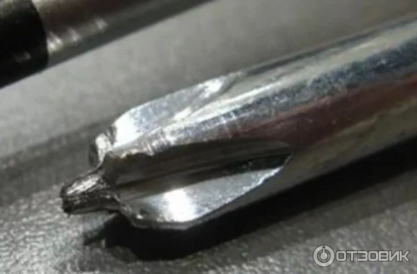 Чем заменить крестовую отвертку в домашних условиях Отзыв о Отвертки Master Hand Это не отвертки. Только детям баловаться.
