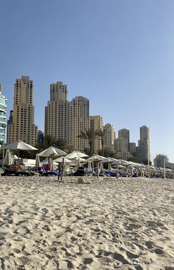 Пляж Dubai Marina beach (ОАЭ, Дубай) фото