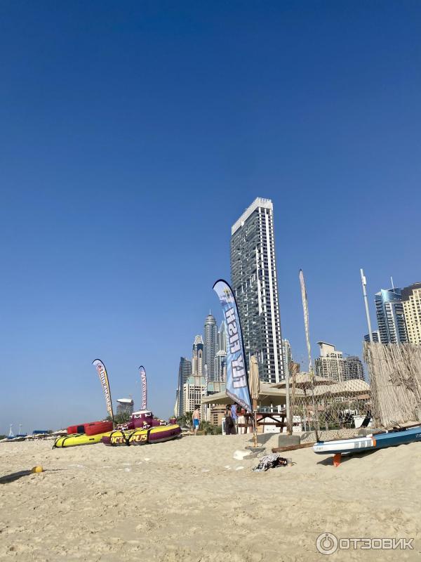 Пляж Dubai Marina beach (ОАЭ, Дубай) фото