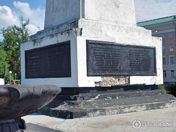 Петровский сквер в Архангельске