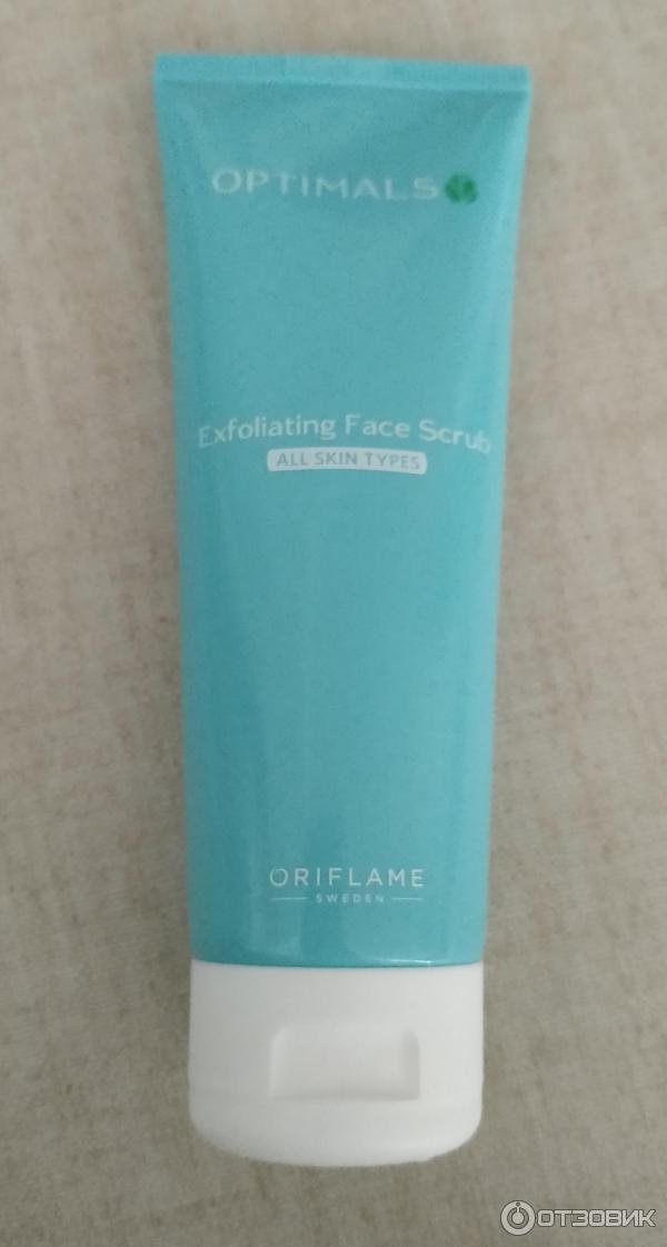 Отшелушивающий скраб для лица Oriflame Optimals