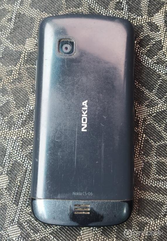 Смартфон Nokia C5-06 фото