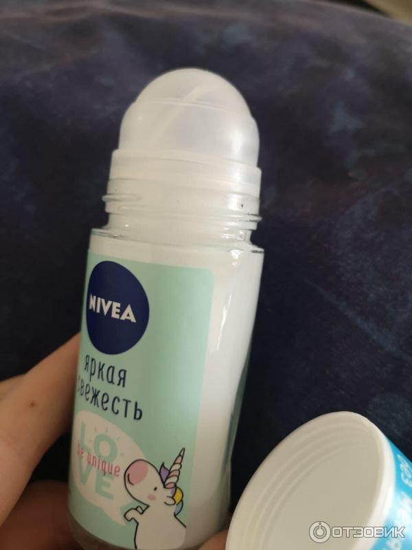 шариковый антиперспирант от Nivea яркая свежесть