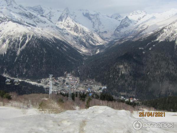 Канатная дорога в пос. Домбай (Россия, Карачаево-Черкессия) фото